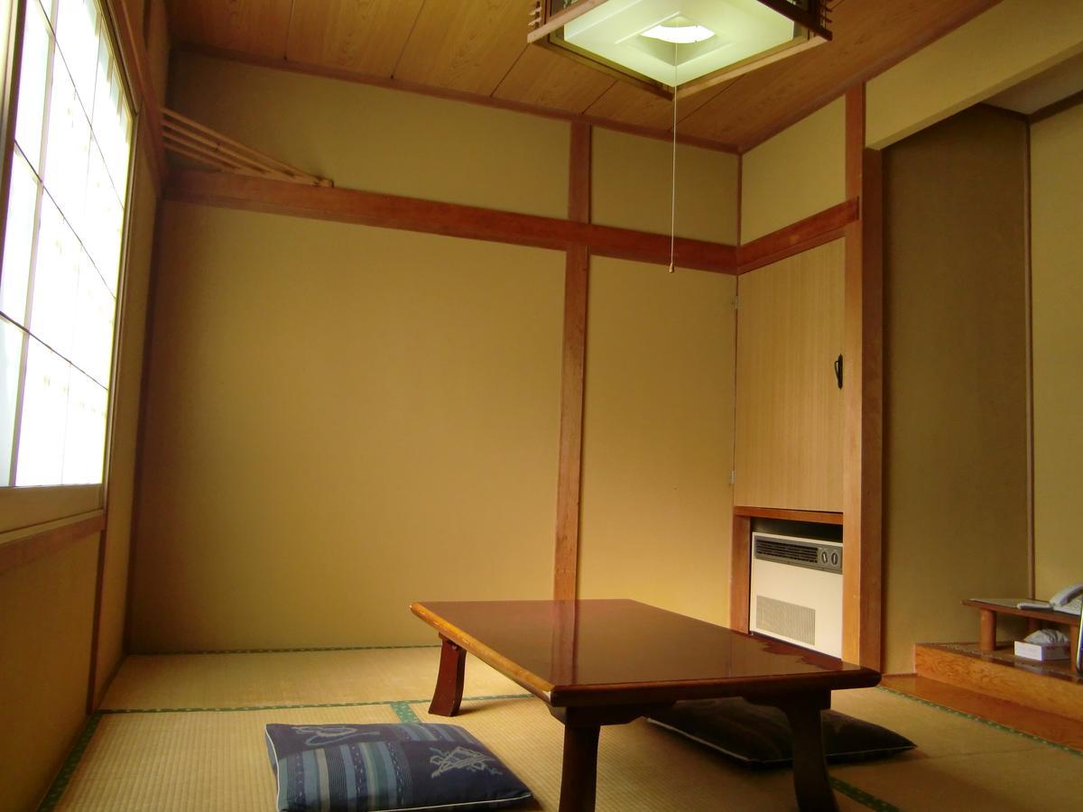 Pension Bergland 草津 外观 照片